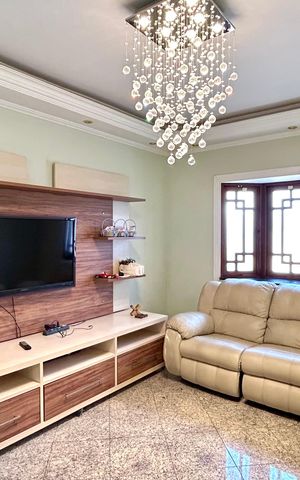 Casa para alugar com 380m², 3 quartos e 7 vagas Casa para alugar com 380m², 3 quartos e 7 vagasSala