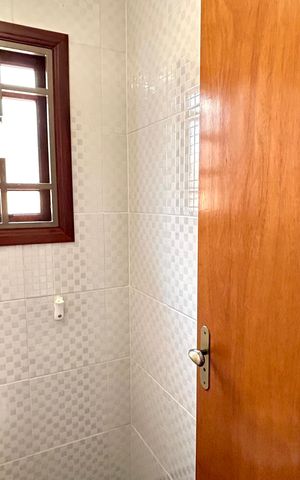 Casa para alugar com 380m², 3 quartos e 7 vagas Casa para alugar com 380m², 3 quartos e 7 vagasLavabo