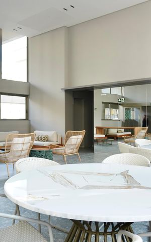 Apartamento para alugar com 135m², 4 quartos e 3 vagas Apartamento para alugar com 135m², 4 quartos e 3 vagasÁrea comum - Salão de festas