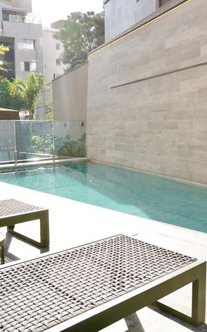 Apartamento para alugar com 135m², 4 quartos e 3 vagas Apartamento para alugar com 135m², 4 quartos e 3 vagasÁrea comum - Piscina