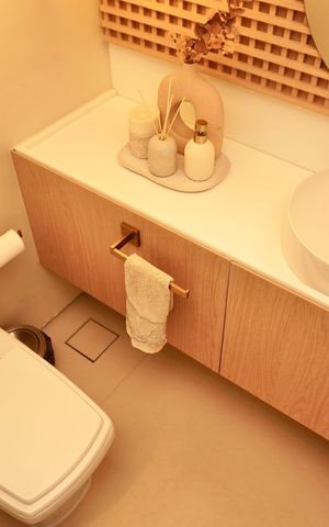 Apartamento para alugar com 135m², 4 quartos e 3 vagas Apartamento para alugar com 135m², 4 quartos e 3 vagasLavabo da sala