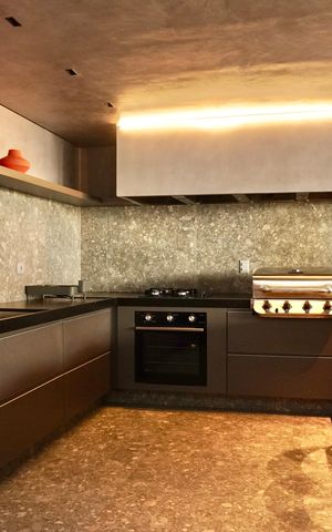 Apartamento para alugar com 135m², 4 quartos e 3 vagas Apartamento para alugar com 135m², 4 quartos e 3 vagasÁrea comum - Espaço Gourmet