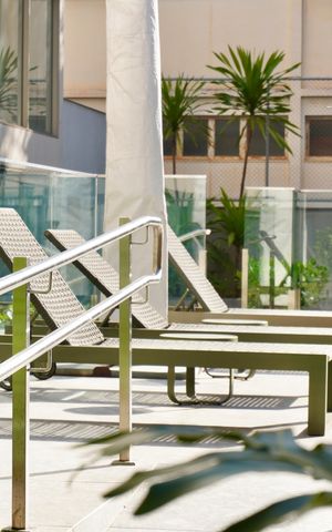 Apartamento para alugar com 135m², 4 quartos e 3 vagas Apartamento para alugar com 135m², 4 quartos e 3 vagasÁrea comum - Piscina