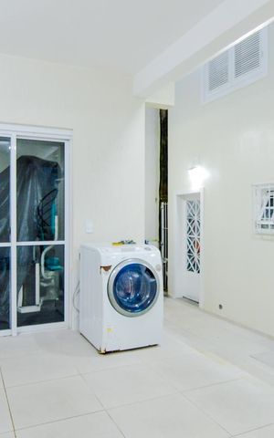 Casa à venda com 320m², 3 quartos e 3 vagasQuintal