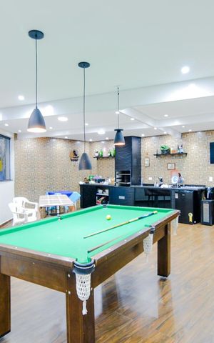 Casa à venda com 320m², 3 quartos e 3 vagasEspaço Gourmet