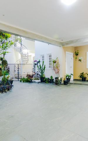 Casa à venda com 320m², 3 quartos e 3 vagasGaragem