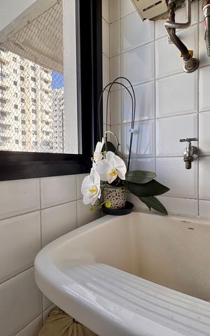 Apartamento à venda com 70m², 2 quartos e 1 vaga Apartamento à venda com 70m², 2 quartos e 1 vagaCozinha e Área de Serviço