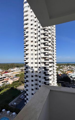 Apartamento à venda com 70m², 2 quartos e 1 vaga Apartamento à venda com 70m², 2 quartos e 1 vagaVaranda