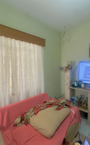Casa à venda com 105m², 2 quartos e 1 vaga Casa à venda com 105m², 2 quartos e 1 vagaSala