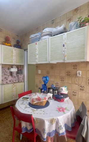 Casa à venda com 105m², 2 quartos e 1 vaga Casa à venda com 105m², 2 quartos e 1 vagaCozinha