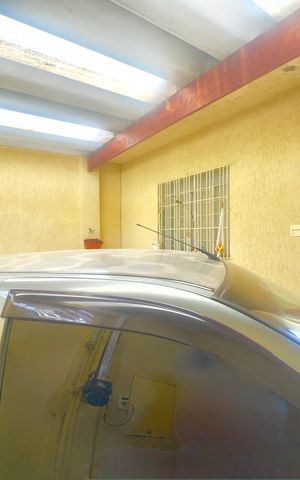 Casa à venda com 105m², 2 quartos e 1 vaga Casa à venda com 105m², 2 quartos e 1 vagaGaragem
