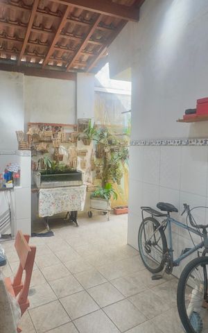 Casa à venda com 105m², 2 quartos e 1 vaga Casa à venda com 105m², 2 quartos e 1 vagaÁrea de Serviço
