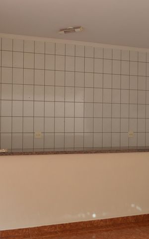Casa para alugar com 200m², 3 quartos e 5 vagasQuintal
