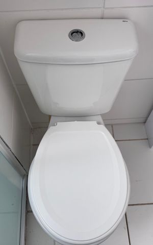 Apartamento à venda com 49m², 2 quartos e 1 vaga Apartamento à venda com 49m², 2 quartos e 1 vagaBanheiro Social