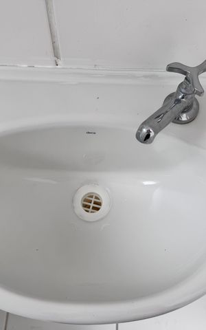 Apartamento à venda com 49m², 2 quartos e 1 vaga Apartamento à venda com 49m², 2 quartos e 1 vagaBanheiro Social