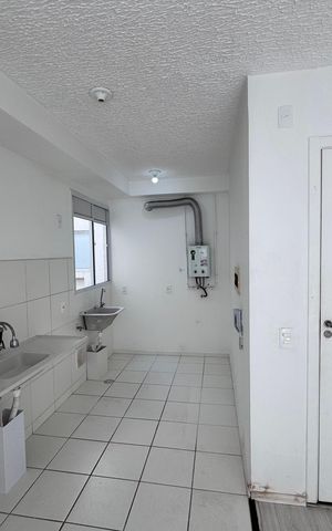 Apartamento à venda com 49m², 2 quartos e 1 vaga Apartamento à venda com 49m², 2 quartos e 1 vagaCozinha e Área de Serviço