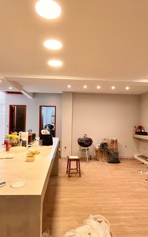 Apartamento para alugar com 140m², 2 quartos e 1 vaga Apartamento para alugar com 140m², 2 quartos e 1 vagaCozinha
