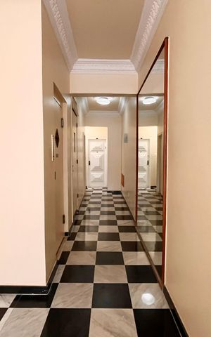 Apartamento para alugar com 140m², 2 quartos e 1 vaga Apartamento para alugar com 140m², 2 quartos e 1 vagaPortaria