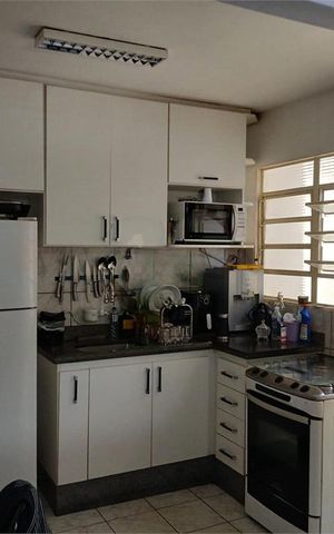 Casa à venda com 65m², 2 quartos e 2 vagas