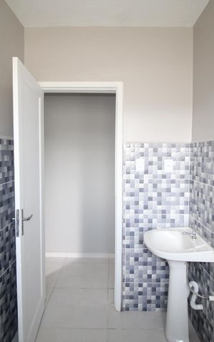 Apartamento à venda com 55m², 2 quartos e sem vagaBanheiro