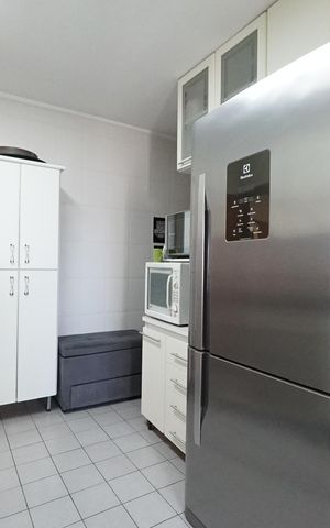 Apartamento à venda com 136m², 4 quartos e 2 vagasCozinha