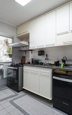 Apartamento à venda com 136m², 4 quartos e 2 vagasCozinha
