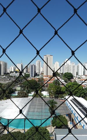 Apartamento à venda com 136m², 4 quartos e 2 vagasVista