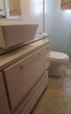 Apartamento para alugar com 79m², 2 quartos e 1 vagaBanheiro 