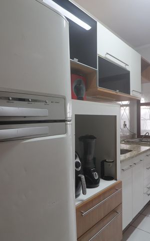 Apartamento para alugar com 79m², 2 quartos e 1 vagaCozinha - Armários
