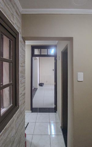 Casa para alugar com 450m², 7 quartos e 4 vagasCorredor
