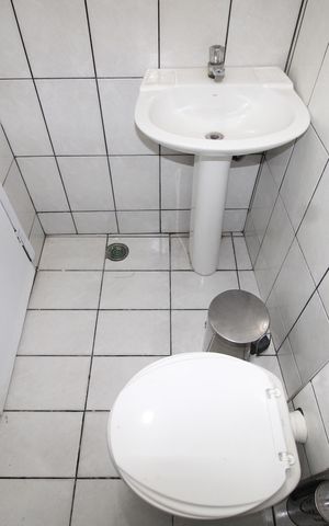 Casa para alugar com 248m², 3 quartos e 3 vagasLavabo