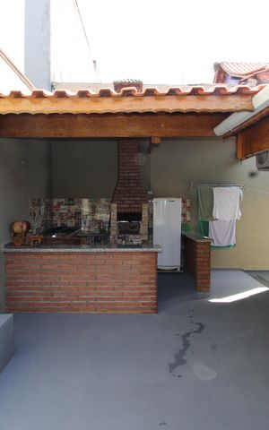 Casa para alugar com 248m², 3 quartos e 3 vagasÁrea Gourmet