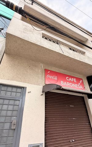 Casa à venda com 163m², 3 quartos e sem vagaFachada