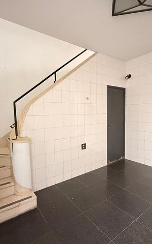 Casa à venda com 163m², 3 quartos e sem vagaSala