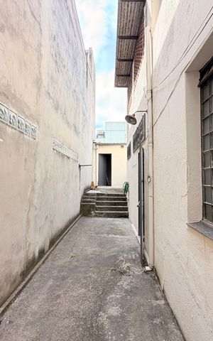 Casa à venda com 163m², 3 quartos e sem vagaQuintal