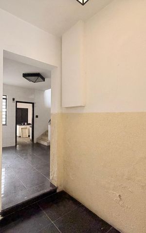 Casa à venda com 163m², 3 quartos e sem vagaHall da sala