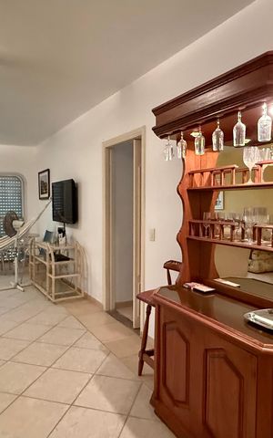Apartamento para alugar com 120m², 3 quartos e 1 vaga Apartamento para alugar com 120m², 3 quartos e 1 vagaSala