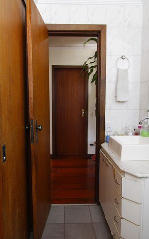 Apartamento à venda com 145m², 3 quartos e 2 vagasBanheiro 