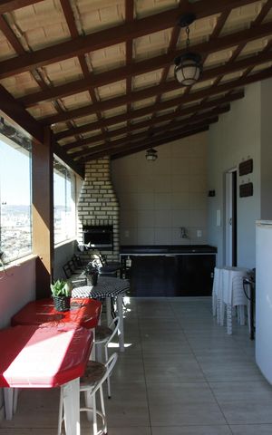 Apartamento à venda com 145m², 3 quartos e 2 vagasChurrasqueira