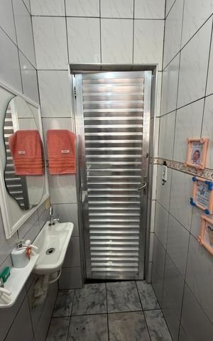 Casa para alugar com 125m², 2 quartos e 2 vagasBanheiro Social