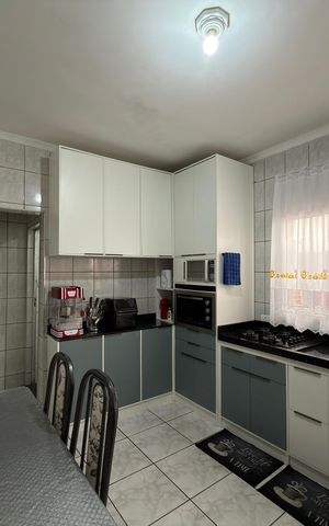 Casa para alugar com 125m², 2 quartos e 2 vagasCozinha 