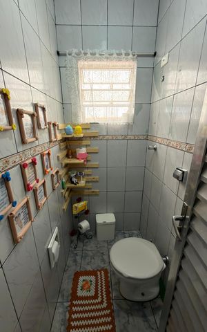 Casa para alugar com 125m², 2 quartos e 2 vagasBanheiro Social
