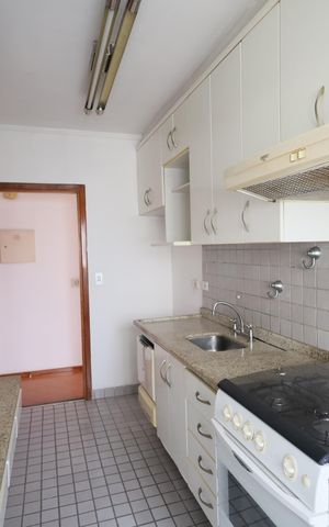 Apartamento para alugar com 63m², 3 quartos e 1 vagaCozinha e Área de Serviço