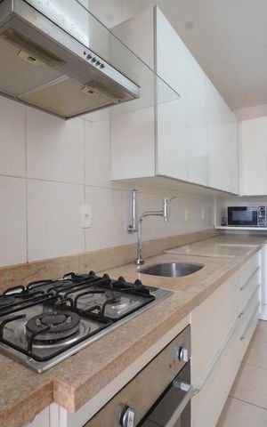 Apartamento para alugar com 80m², 2 quartos e 2 vagasCozinha