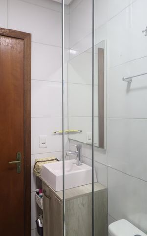 Casa de condomínio para alugar com 70m², 2 quartos e 1 vagaBanheiro
