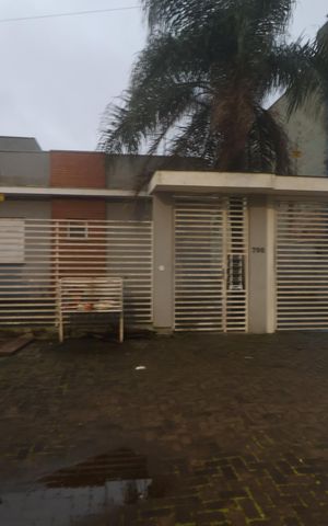 Casa de condomínio para alugar com 70m², 2 quartos e 1 vagaFachada e placa