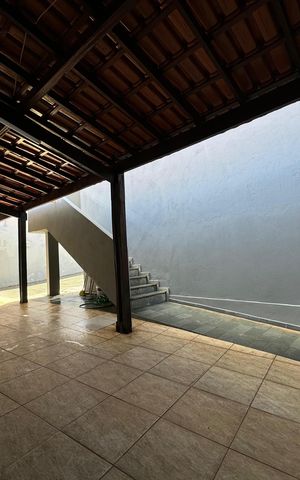 Casa para alugar com 120m², 4 quartos e 4 vagasGaragem