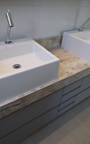 Apartamento para alugar com 265m², 4 quartos e 4 vagasBanheiro do Quarto 4