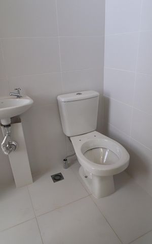 Apartamento para alugar com 265m², 4 quartos e 4 vagasBanheiro de serviço
