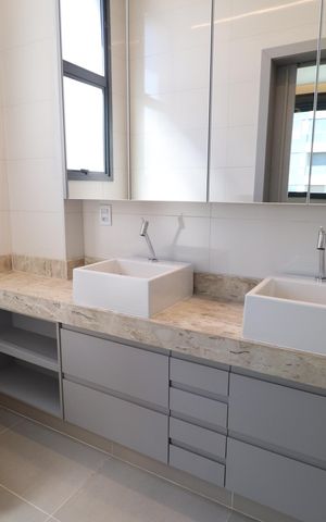 Apartamento para alugar com 265m², 4 quartos e 4 vagasBanheiro do Quarto 4